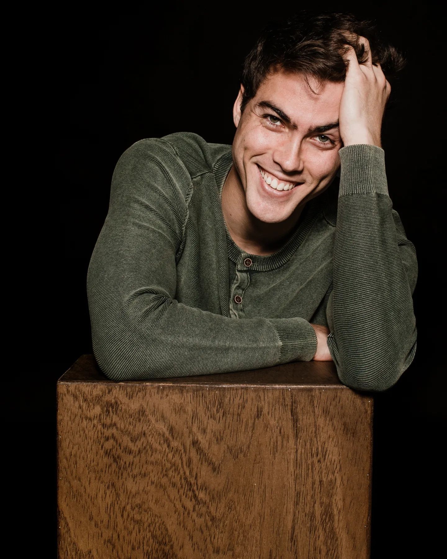19-alex-f-main-book-six-management.jpg