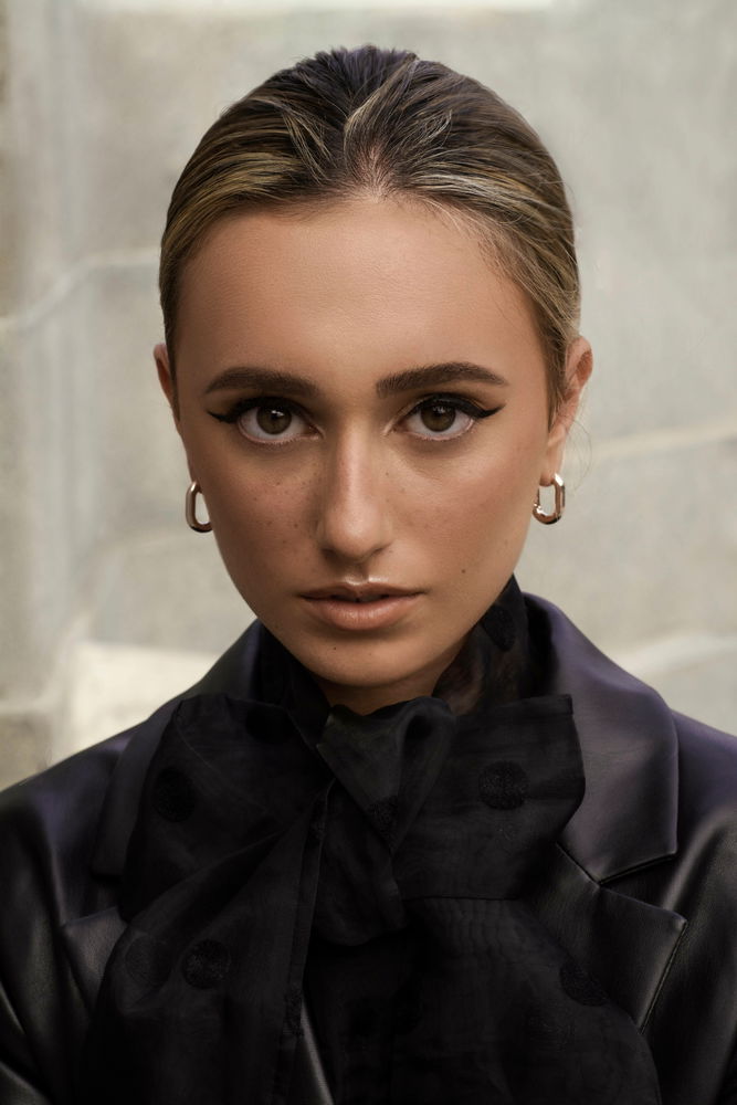 3-elsa-s-main-book-six-management.jpg