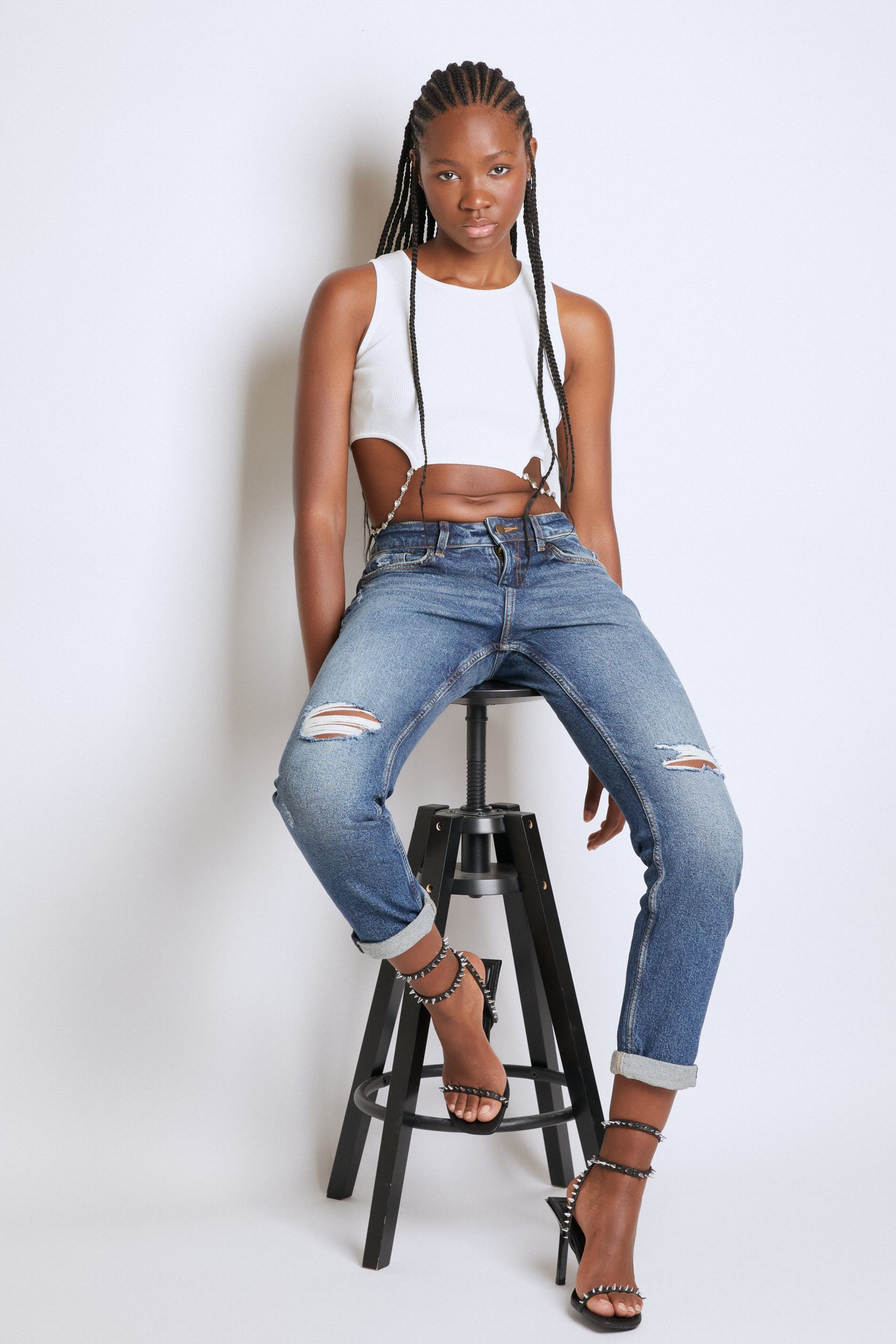 Carla Mbaho – Modelo femenino – SixManagement