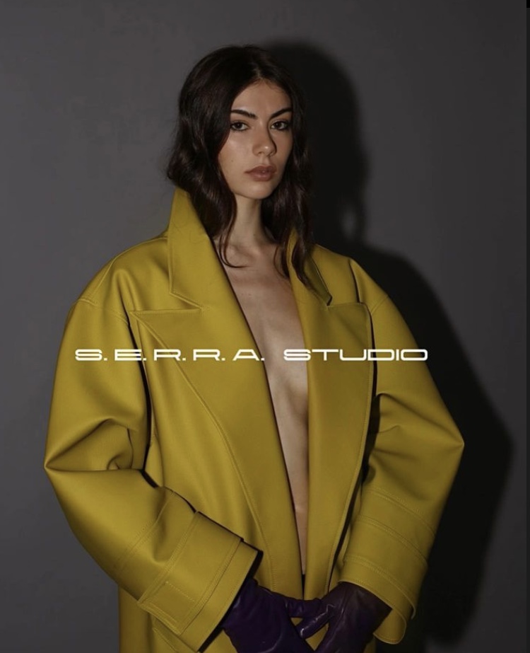 Carmela Quintana – Modelo femenina en Six Management Models & Talents