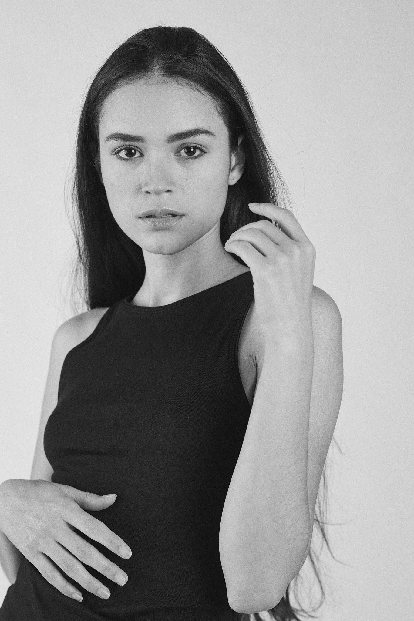3-gabriela-m-main-book-six-management.jpg 3-gabriela-m-main-book-six-management.jpg
