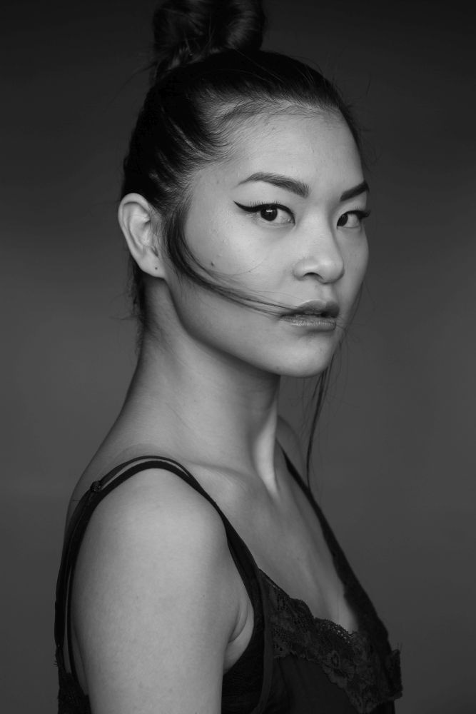 11-laura-qin-g-main-book-six-management.jpg
