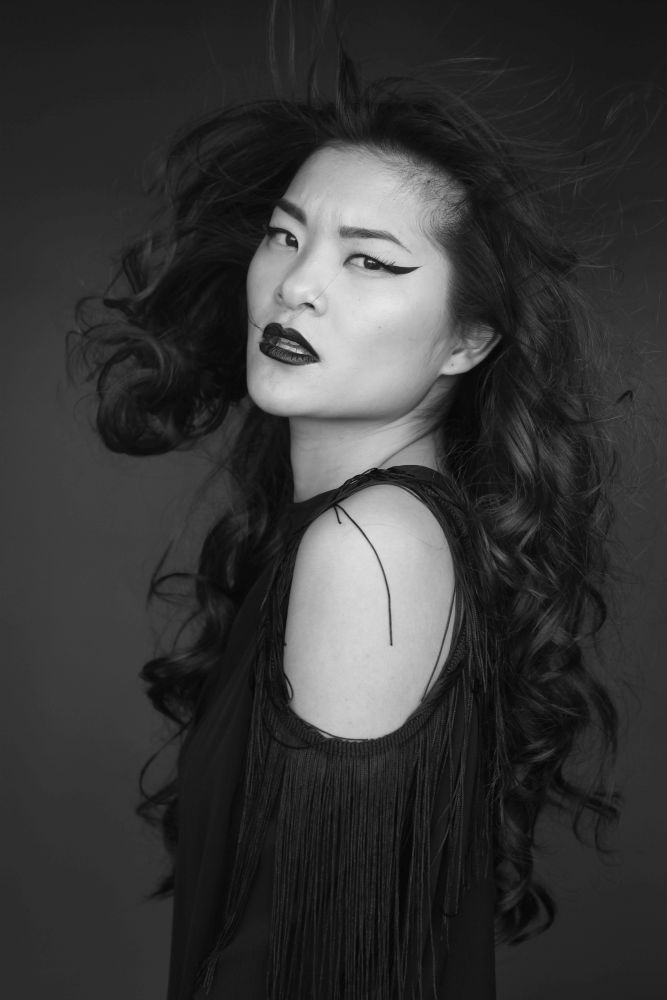 14-laura-qin-g-main-book-six-management.jpg